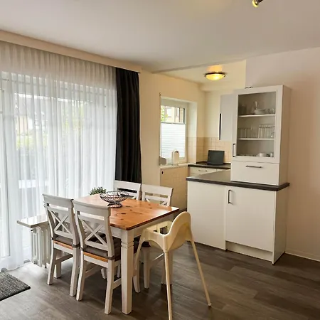 Haus Blanker Hans 3 * 부숨